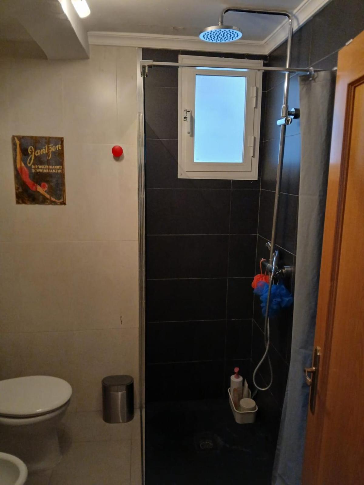 Piso Para 4 Con 2 Parking En Casco Historico De Zaragoza 2 Noches Minimo Zewnętrze zdjęcie
