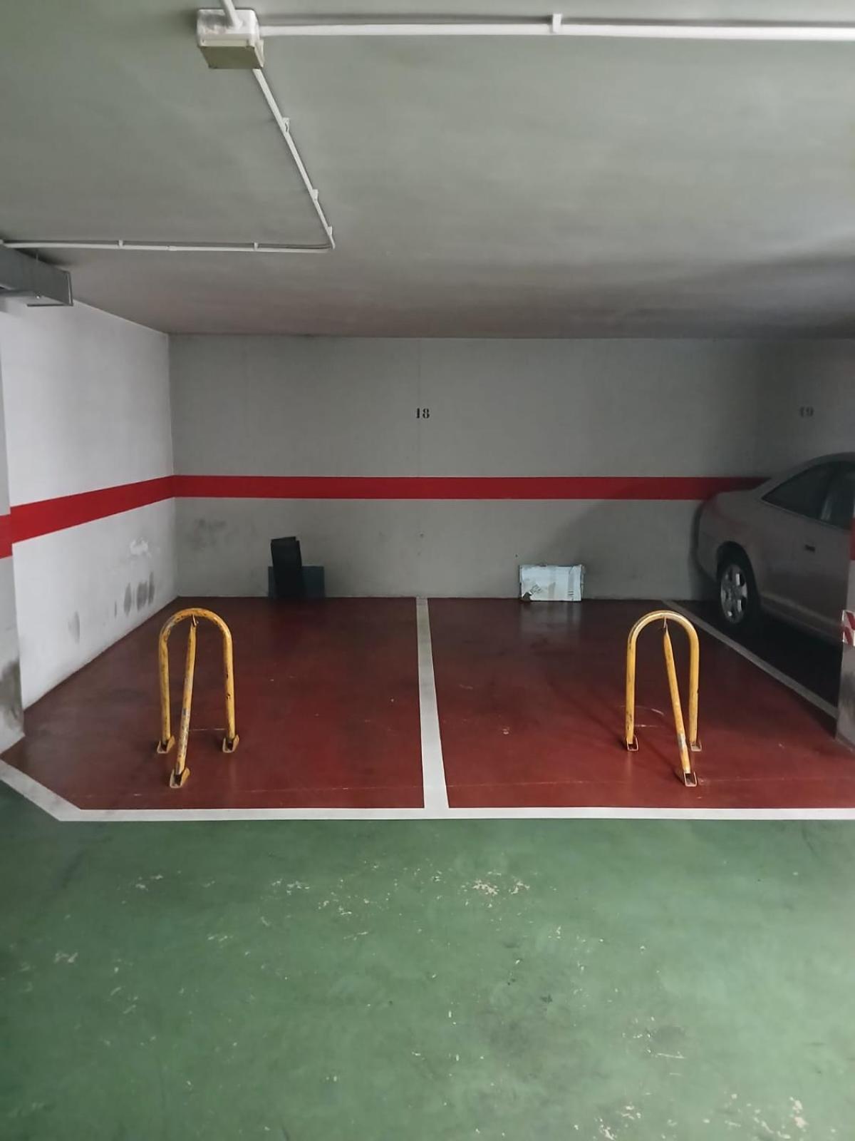 Piso Para 4 Con 2 Parking En Casco Historico De Zaragoza 2 Noches Minimo Zewnętrze zdjęcie